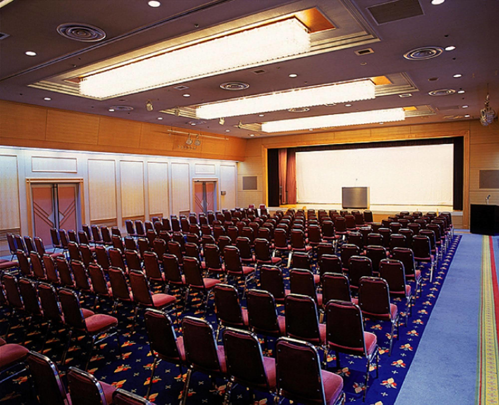 Nagaoka Grand Hotel Экстерьер фото