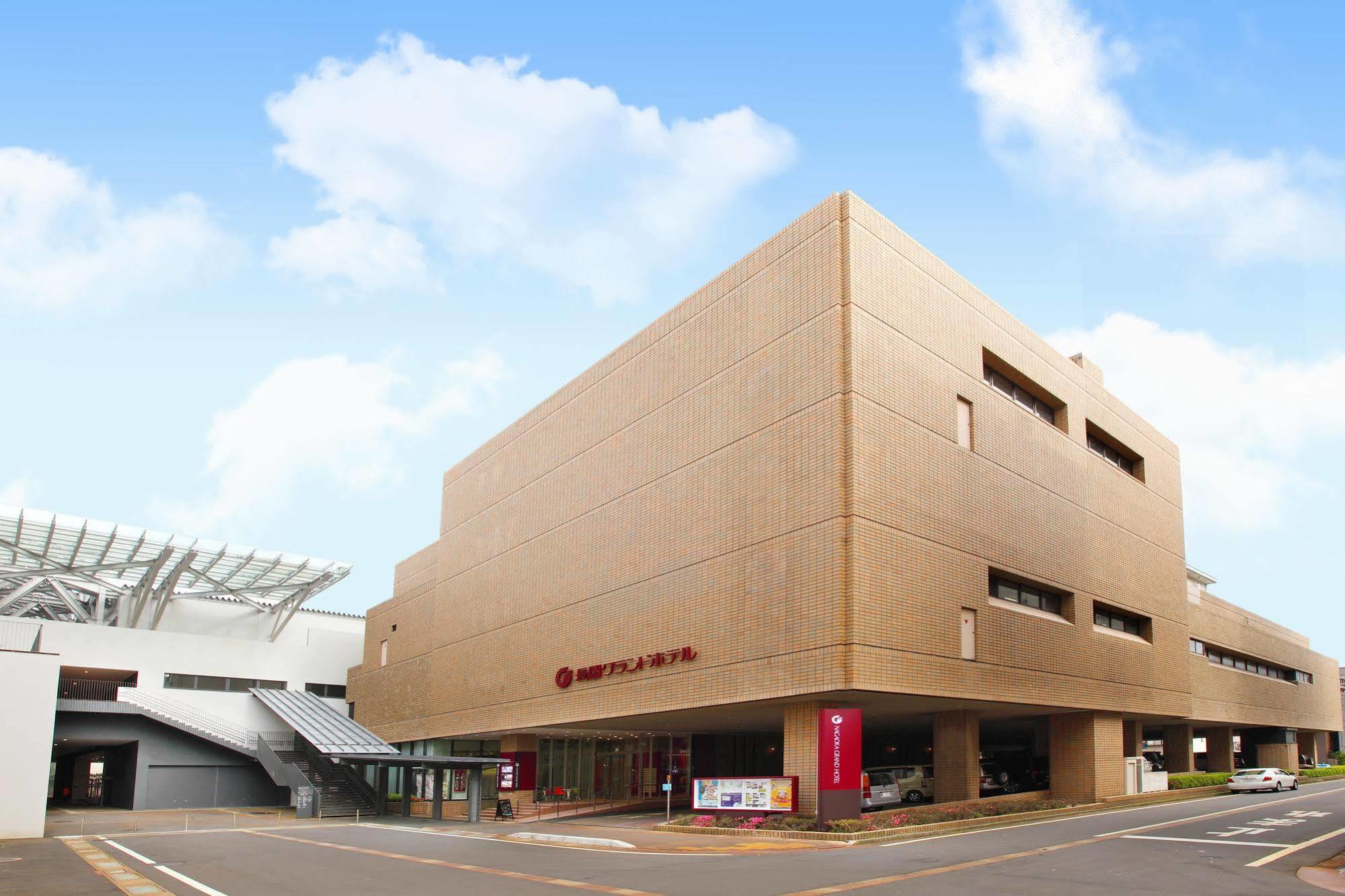 Nagaoka Grand Hotel Экстерьер фото